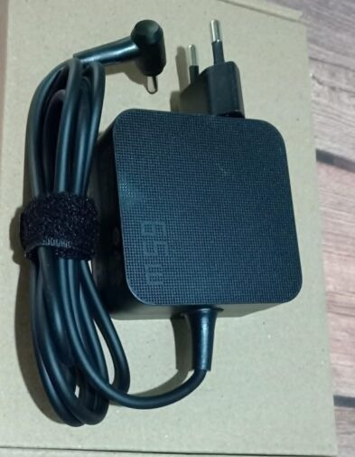 Charger Asus 19v 3.42a 65W jarum